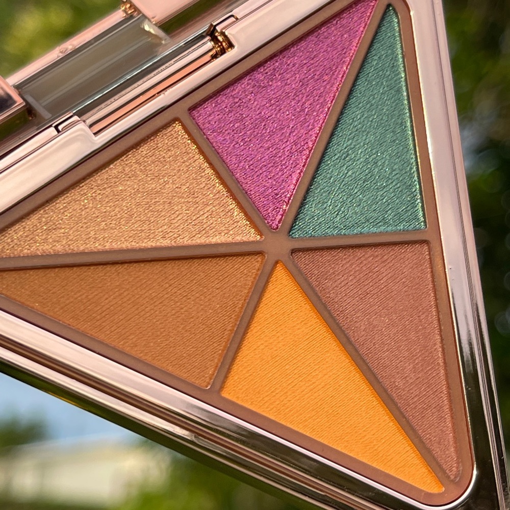 LYS BEAUTY By Tisha T Love Yourself Eyeshadow Palette in Unapologetic - Picture 2 of 9